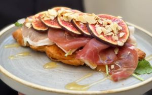Fig Croissant